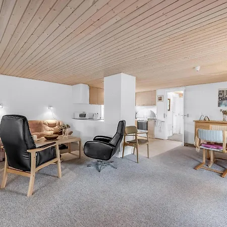 2 Bedroom Beautiful In