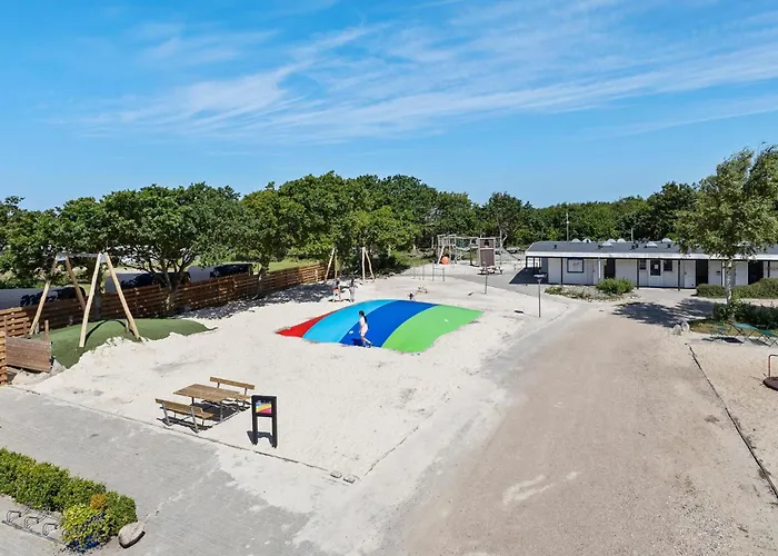 Σπίτι διακοπών 2 Bedroom Beautiful In Tarm